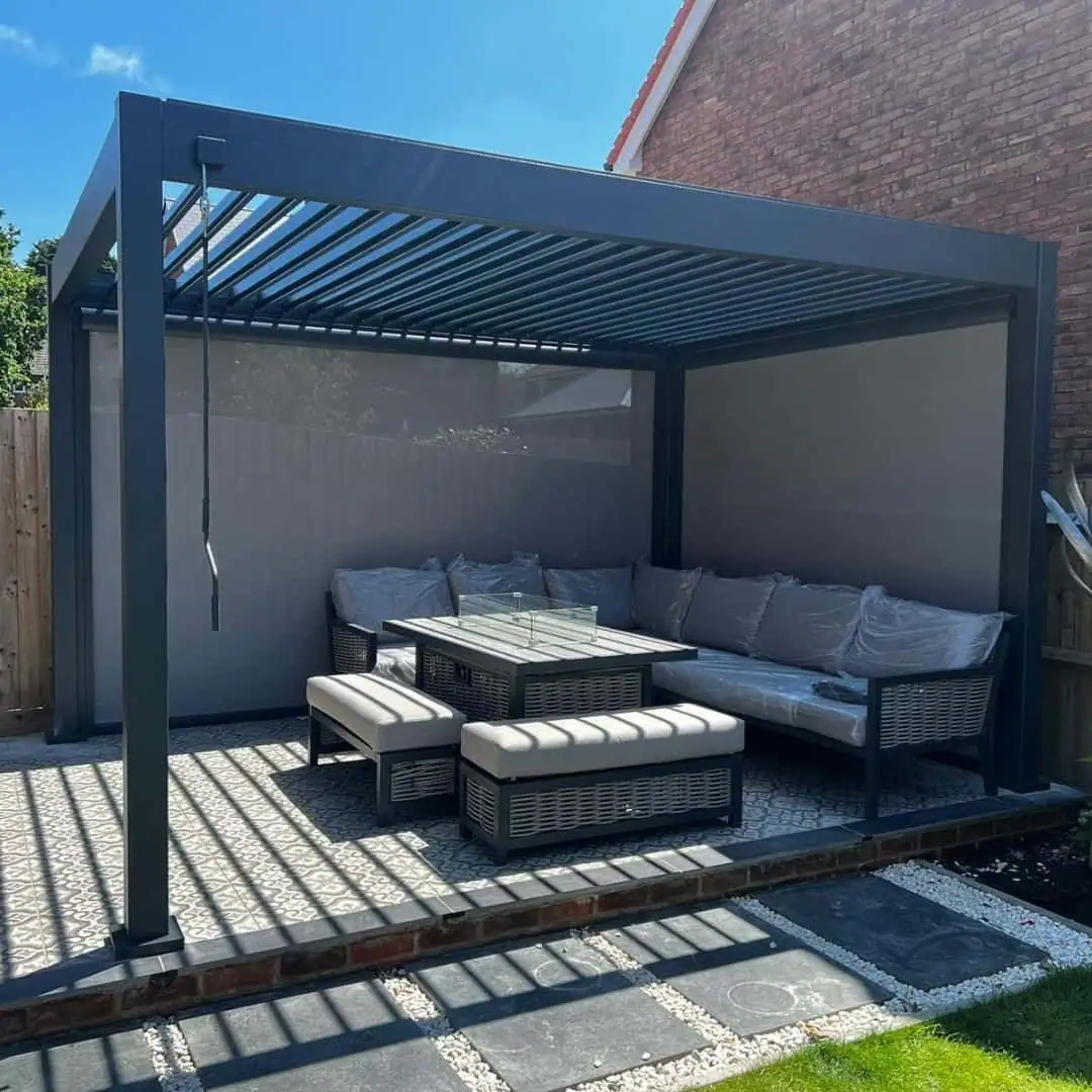 Pergola mit Lamellen